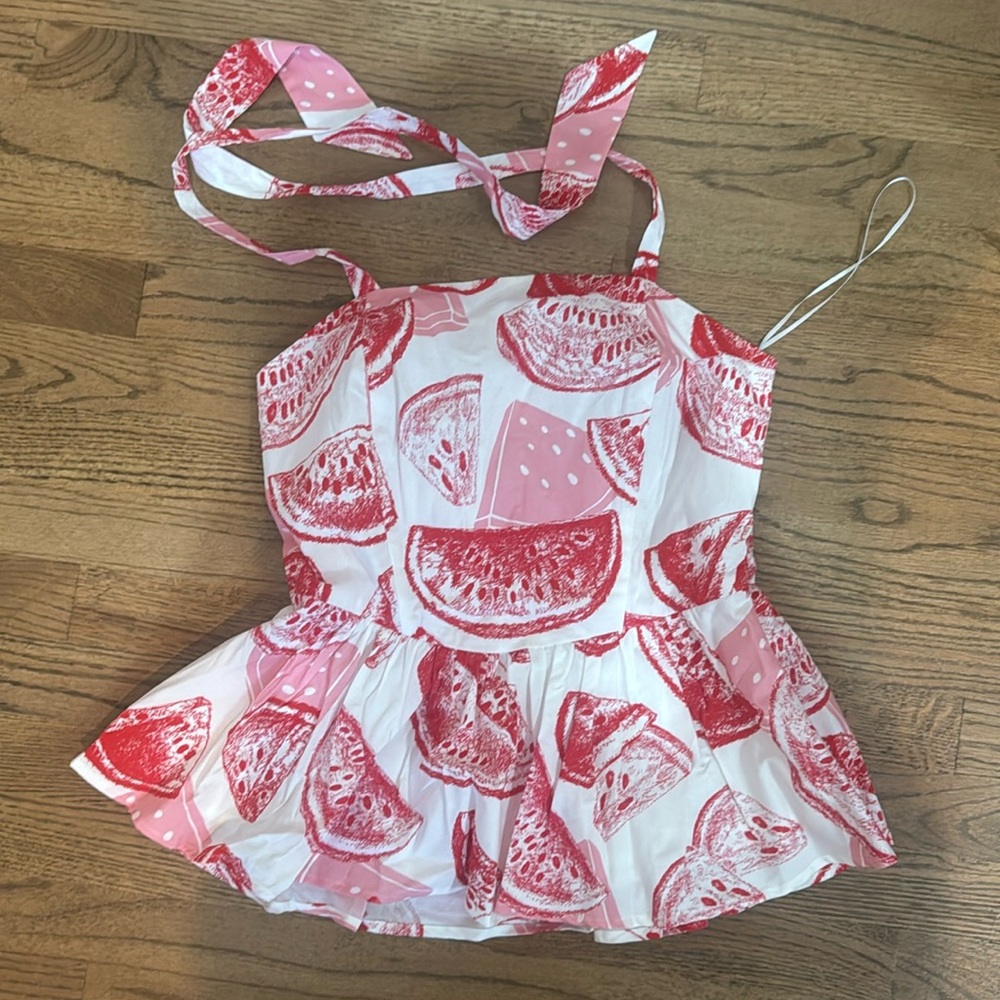 Just the top to this 2 piece set. So cute!